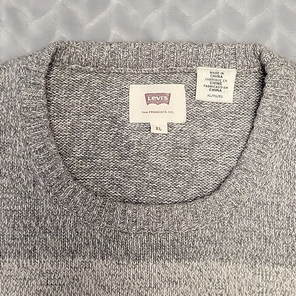 LEVI'S Red Tag Grey Striped  Knit Crewneck Sweater Mens XL - Picture 5 of 13